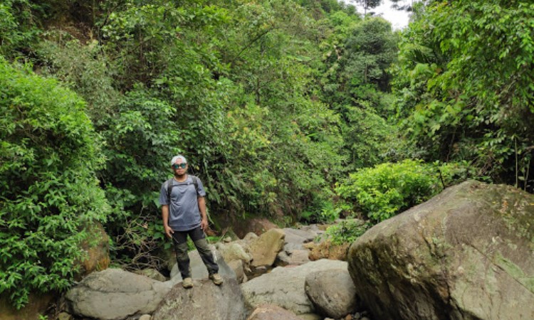 Aktivitas Menarik Lainnya Di Wisata Alam Curug Mariuk Bogor