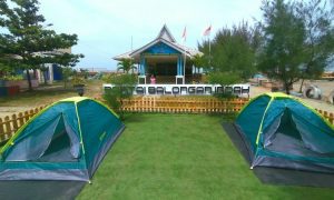 Pantai Balongan Indah, Pantai Indah dengan View Sunset Memesona di Indramayu