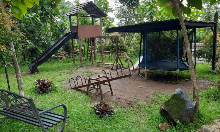 Daya Tarik di Bogor Mini Zoo