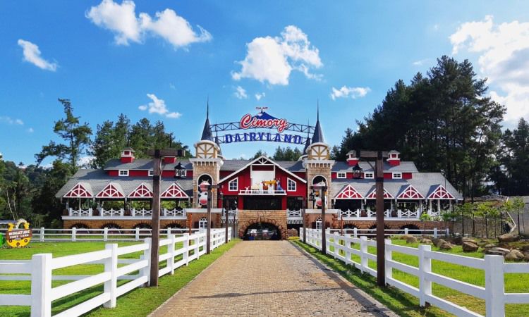 Cimory Dairyland Puncak, Objek Wisata Favorit Liburan Keluarga di Bogor