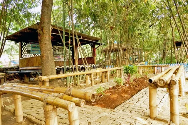 Hutan Bambu Bekasi