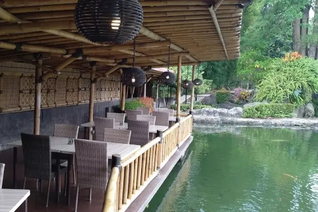 Grage Lanai Resto