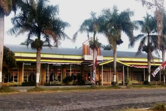Lembah Ciremai Restaurant